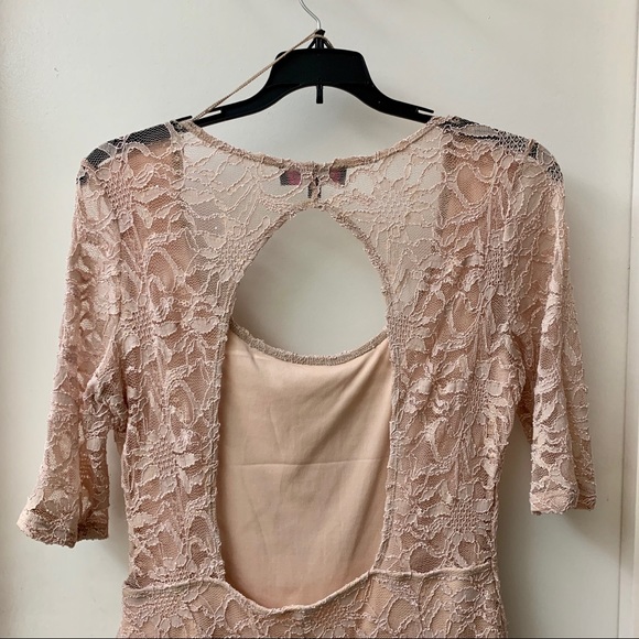 Reign On pink lace dress - Picture 5 of 6